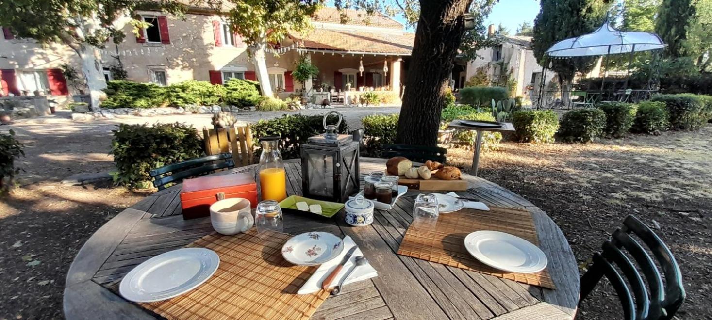 Lagnes Chambre D'Hotes Manon - Domaine Les Peupliers - المظهر الخارجي الصورة